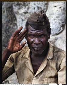 Burkina Faso, province de Poni, pays des Lobi, Loropéni, ancien combattant de l'armée française