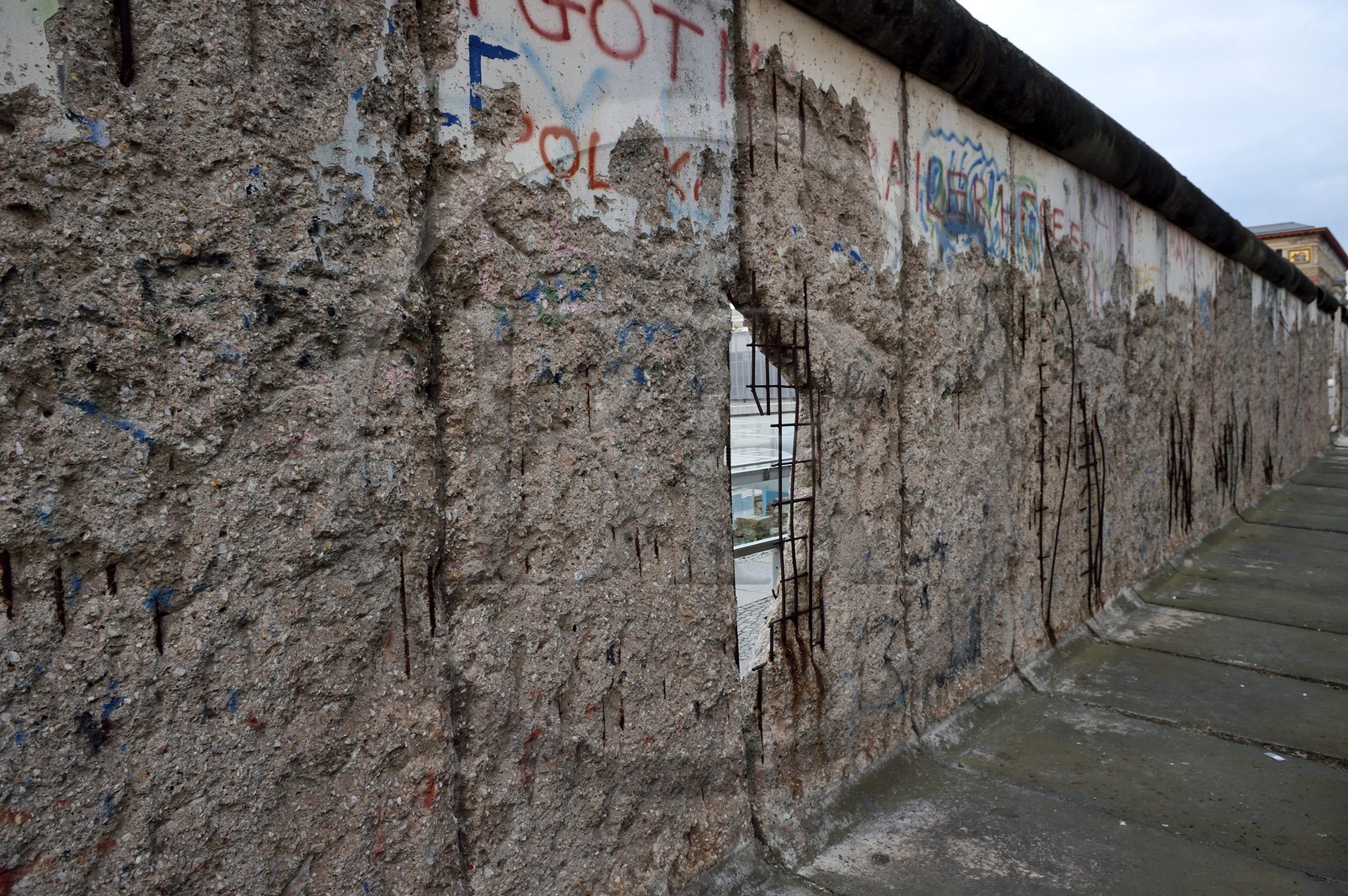 Germany, Berlin, remnants of the wall on the Niederkirchnerstrasse