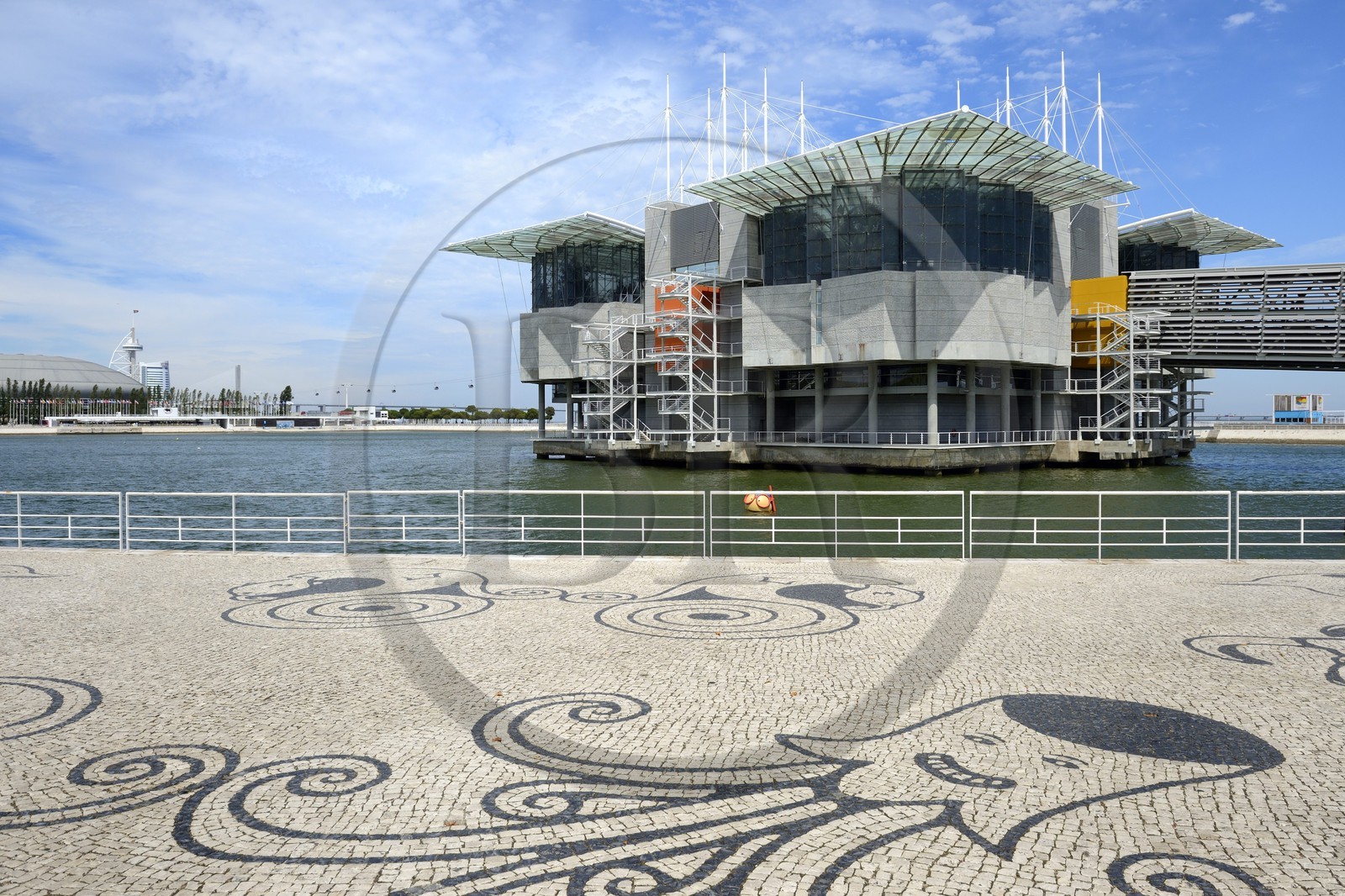 Portugal, Lisbonne, Parque das Nações (Parc des nations) construit pour l'exposition universelle de 1998, Oceanário (Oceanarium)