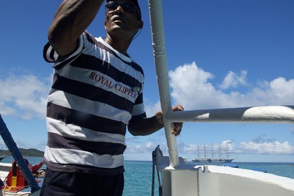 Caraïbes, Saint-Vincent et les Grenadines, Tobago Cays, retour de la navette au Royal Clipper