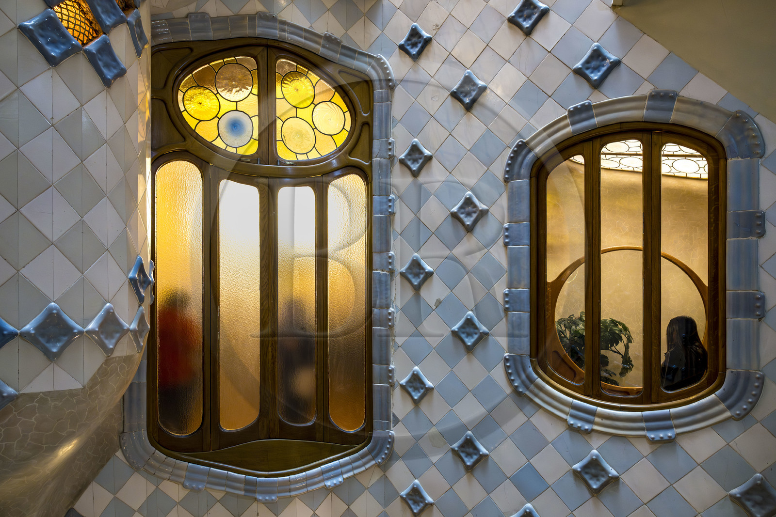Espagne, Catalogne, Barcelone, quartier de l'Eixample, Passeig de Gracia, Casa Batllo de l'architecte du modernisme catalan Antoni Gaudi, site classé au Patrimoine Mondial de l'UNESCO, cour intérieure