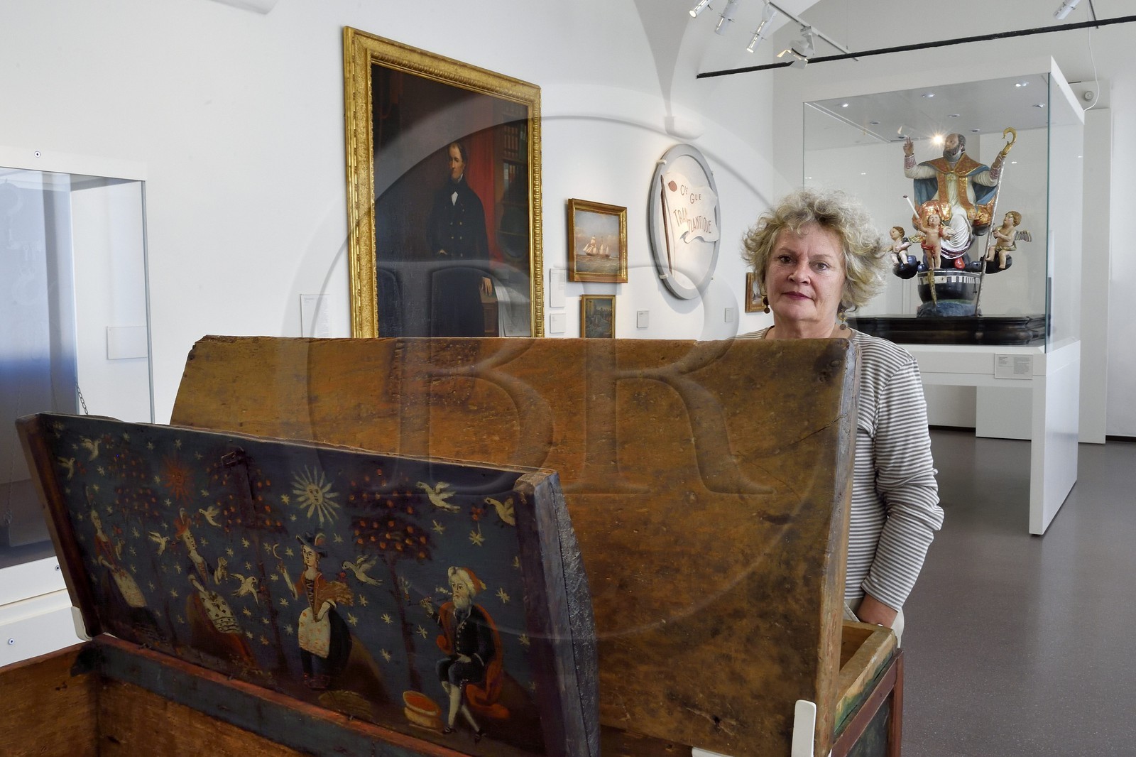 France, Haute Corse, Bastia, the Citadel district of Terra Nova, the palace of the Genoese governors that hosts the Musee d'Histoire de Bastia (Museum of Bastia History), 18th century sea-chest from the Cap Corse