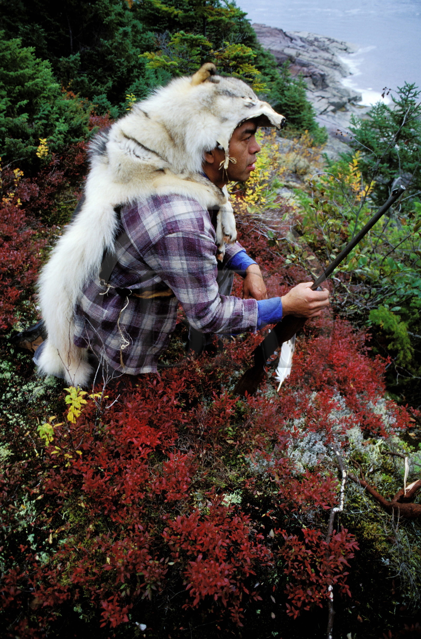 Canada, province de Québec, côte Nord, Lucien-Gabriel Jourdain, amérindien innu (Montaignais) en tenue de chasse traditionnelle