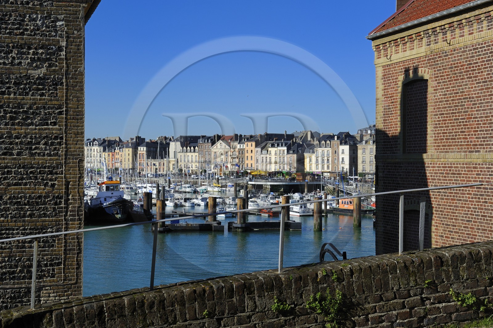France, Seine-Maritime (76), quartier du Pollet, rue du Petit Port dans l'ancien quartier des pêcheurs