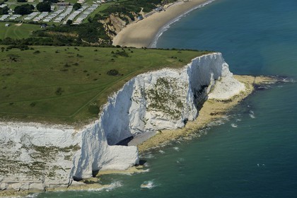 Royaume-Uni, Angleterre, Hampshire, Ile de Wight, falaises de Culver Down (vue aérienne)