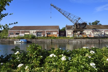 France, Bas-Rhin (67), Strasbourg, le bassin de la citadelle dans l'ancien Port autonome de Strasbourg