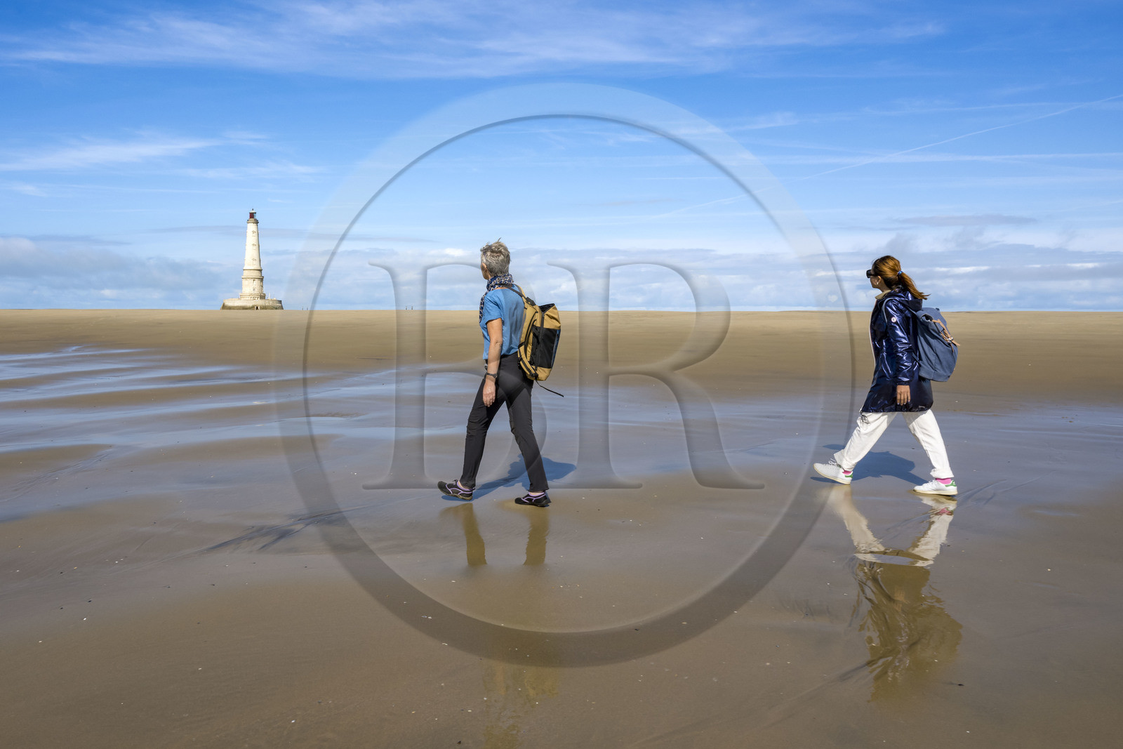 France, Gironde, Verdon sur Mer, rocky plateau of Cordouan at low tide, lighthouse of Cordouan, listed as World Heritage by UNESCO