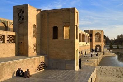 Iran, Isfahan Province, Isfahan, Khaju Bridge on the Zayandeh river