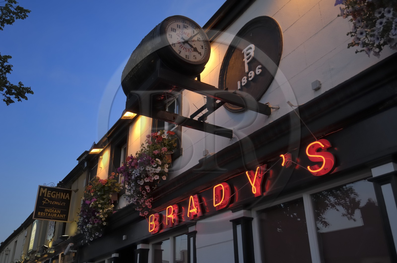 Irlande, Co.Kildare, Maynooth, le pub Brady's