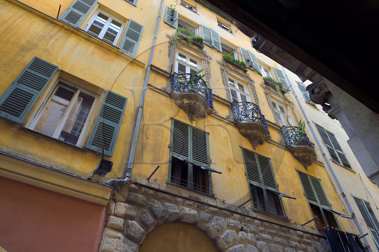France, Alpes-Maritimes, Nice, Old Town, palace facing the Palais Lascaris in rue Droite