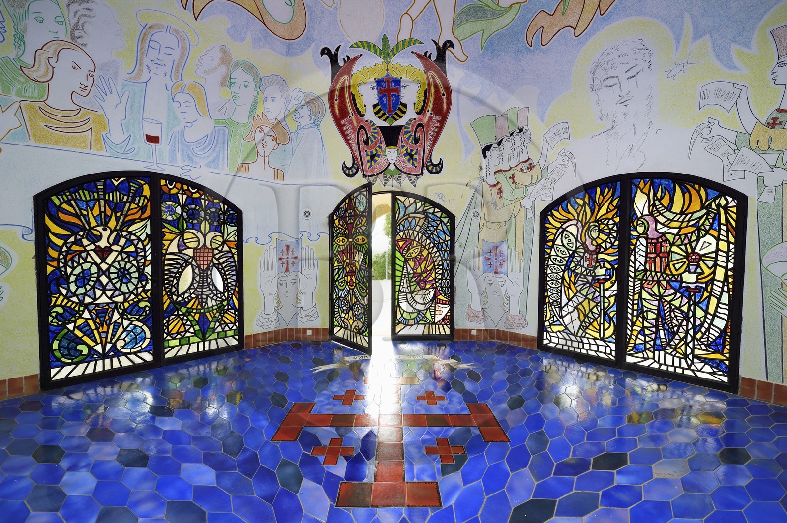 France, Var (83), Fréjus, chapelle Notre-Dame de Jérusalem conçue par Jean Cocteau et dédiée aux chevaliers du Saint-Sépulcre