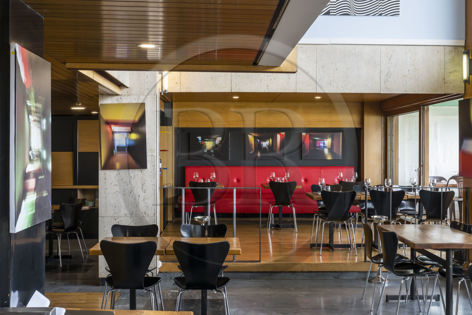 France, Bouches-du-Rhône (13), Marseille, oeuvre architecturale de Le Corbusier, classée Patrimoine Mondial de l'UNESCO, la Cité Radieuse par l'architecte Le Corbusier, Hotel Le Corbusier et Restaurant Le Ventre de l'Architecte