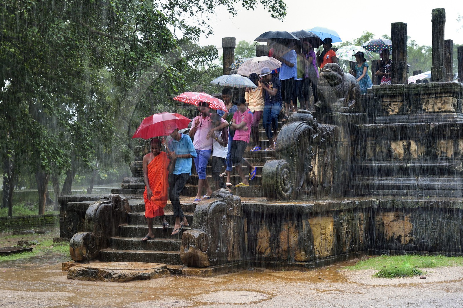 Sri Lanka, North Central province, Polonnaruwa, the former capital of the country (11th to 13th century) listed as World Heritage by UNESCO, Council Chamber (Raja Sabahawa) dating from the 12th century