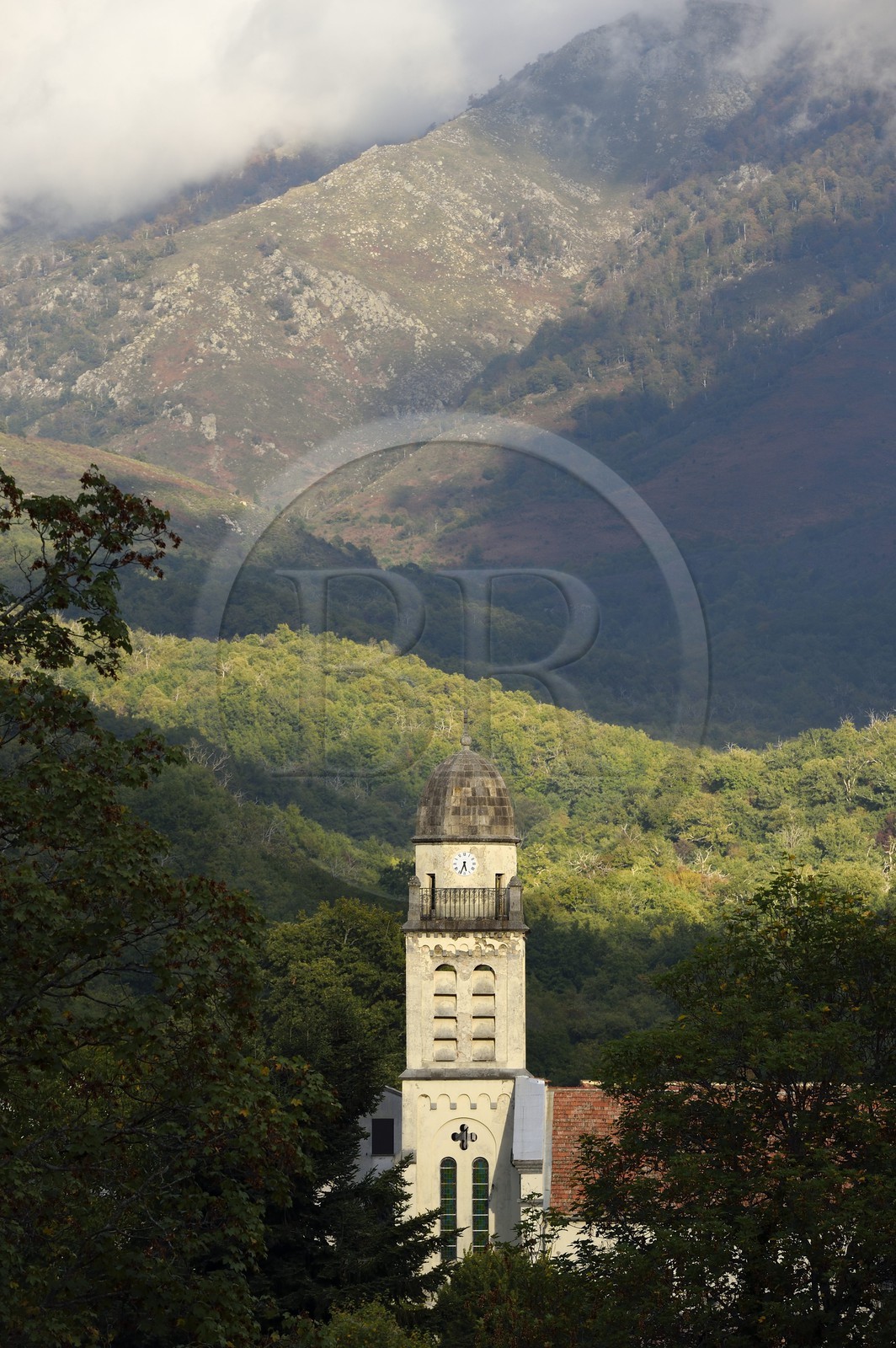 France, Corse-du-Sud (2A), Vallée du Prunelli, Bastelica, l'église Saint-Michel