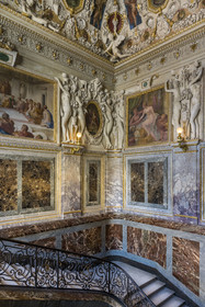 France, Seine-et-Marne, Fontainebleau, castle of Fontainebleau listed as World Heritage by UNESCO, the king's staircase built in 1748-1749 at the request of Louis XV is located on the site of the bedroom of the former apartments of the Duchess of Etampes