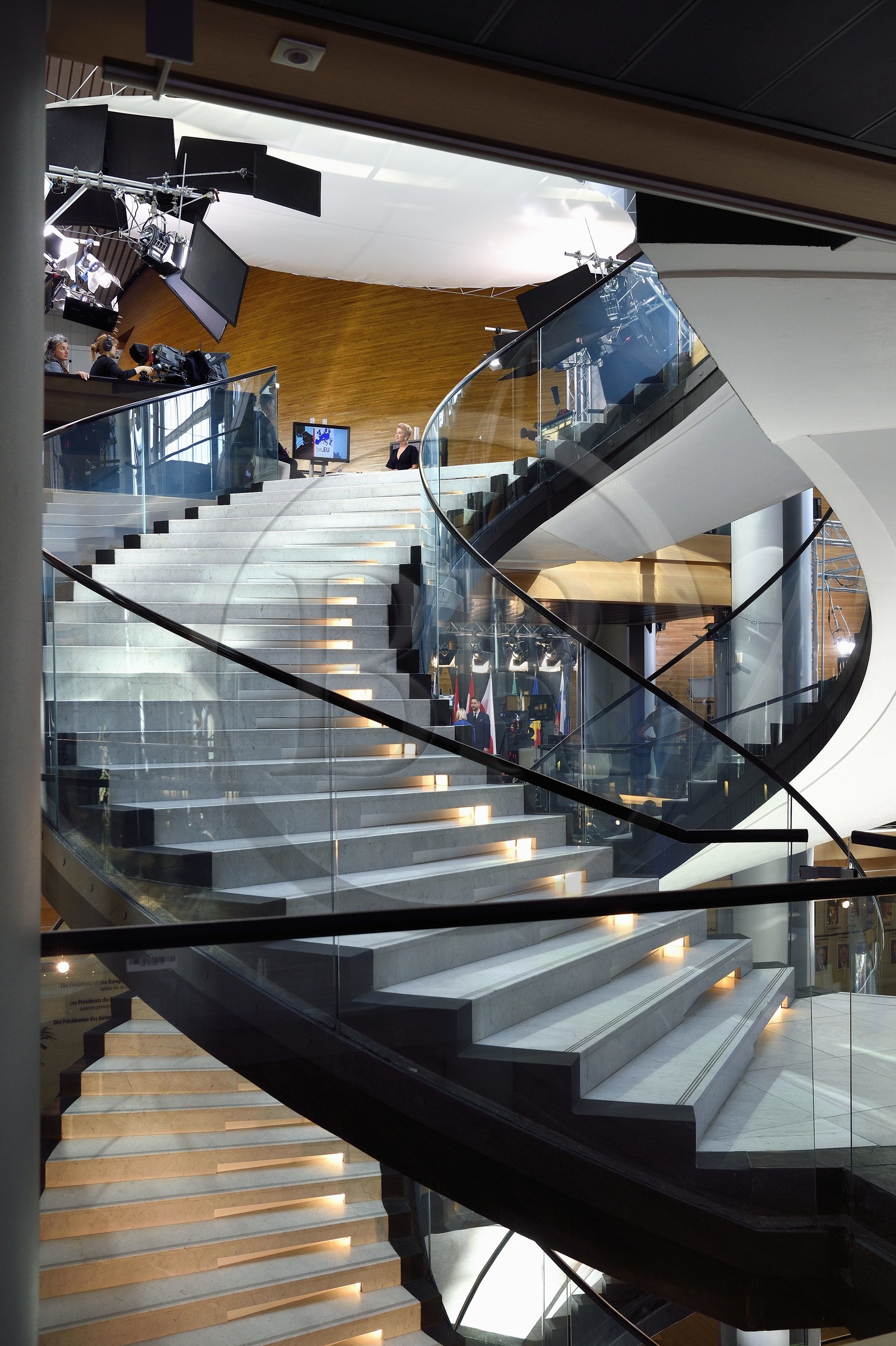 France, Bas-Rhin (67), Strasbourg, quartier européen, le Parlement européen, batiment Louise-Weiss, structure hélicoïdale de l’escalier protocolaire inspirée de l’étude de Léonard de Vinci