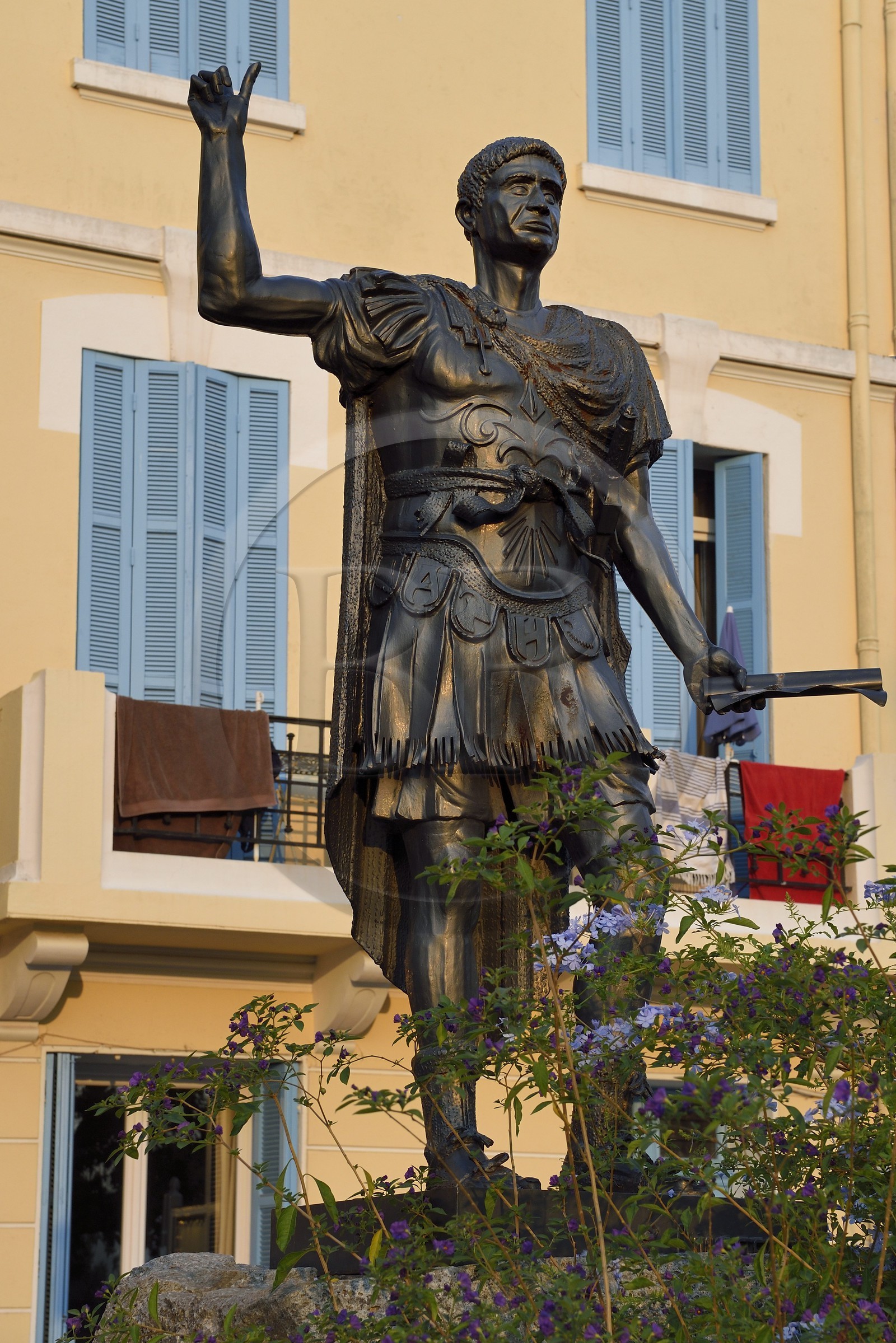 France, Var (83), Fréjus, Forum Julii, statue de Julius Agricola, général romain né à Fréjus (vers l'an 40)