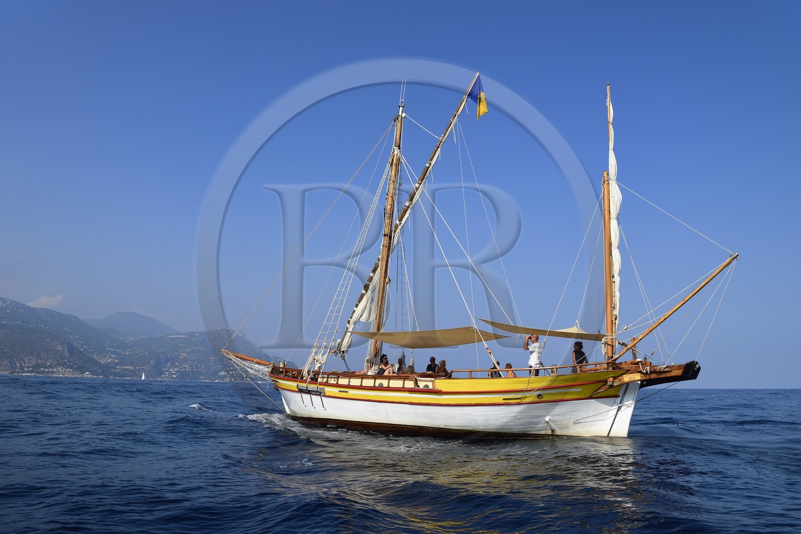 France, Alpes-Maritimes (06), Saint-Jean-Cap-Ferrat, sortie en mer sur le bateau Santo Sospir avec l'association SOS Grand Bleu pour l'observation des dauphins et des baleines dans le Sanctuaire Pelagos