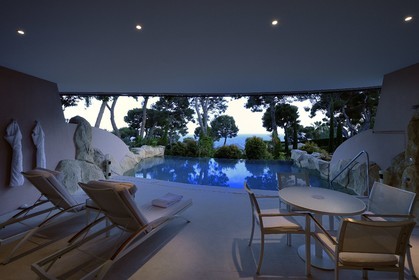 France, Alpes Maritimes (06), Saint-Jean-Cap-Ferrat, Grand-Hotel du Cap-Ferrat, palace 5 étoiles du groupe Four Seasons Hotel, piscine à débordement privée de la pool suite