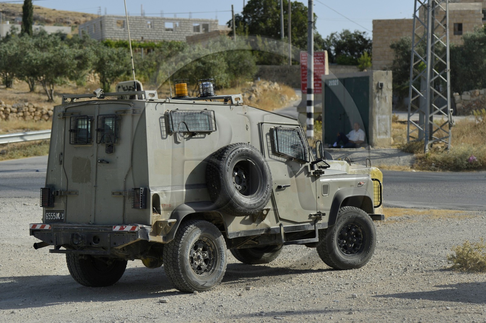 Israel, Cisjordanie, region de Bethléem, véhicule blindé de l'armée israélienne