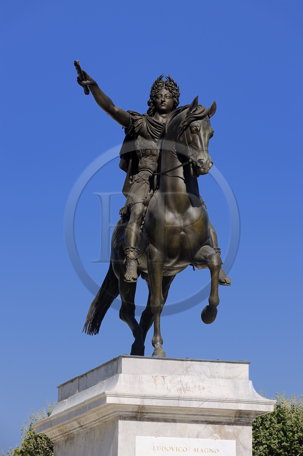 France, Hérault (34), Montpellier, centre historique, place du Peyrou, statue Louis XIV