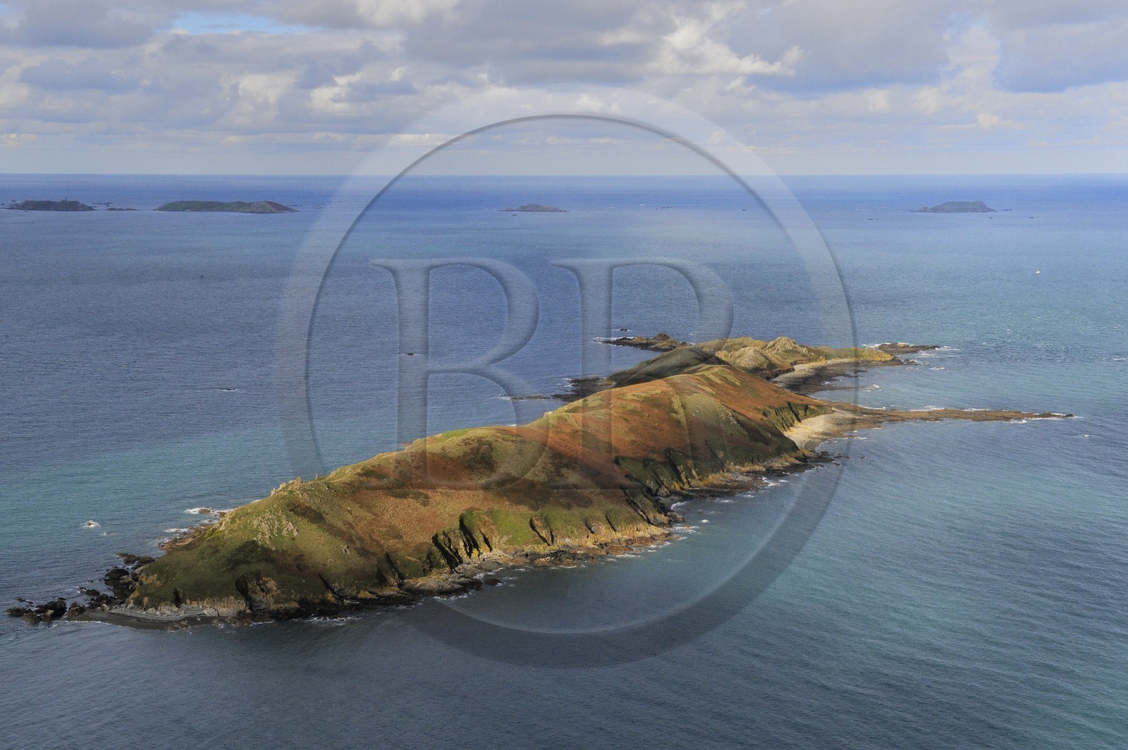 France, Côtes-d'Armor (22), Perros-Guirec, Ile Tomé (vue aérienne)