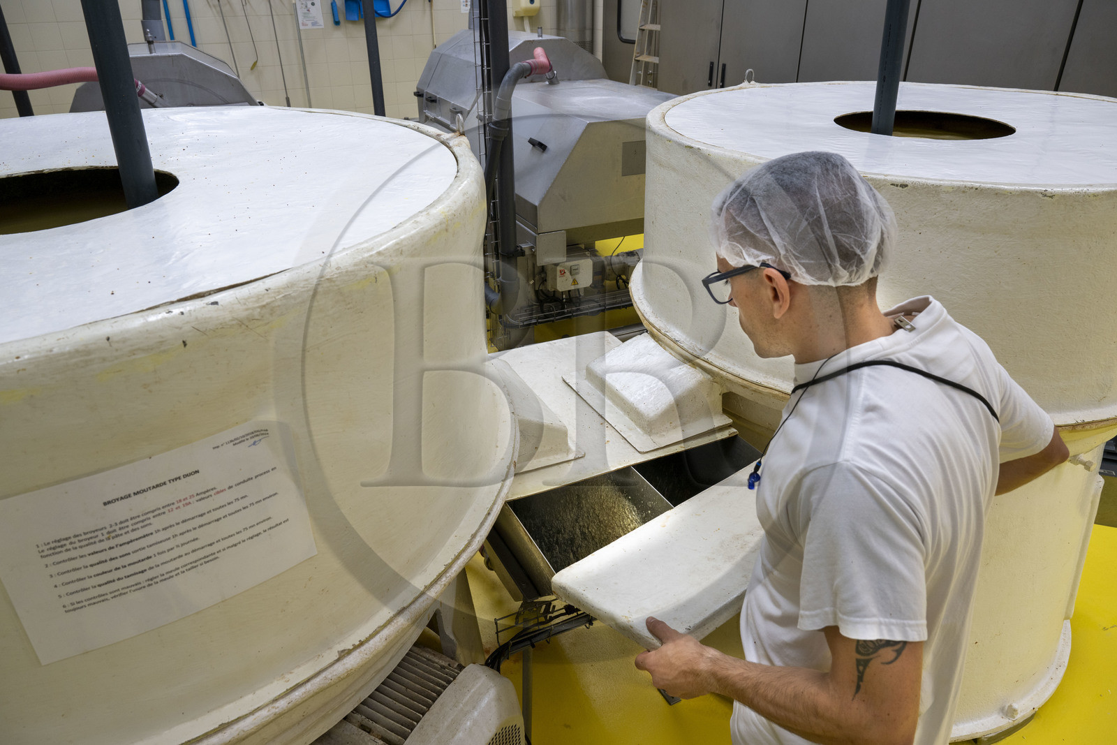 France, Côte-d'Or (21), les climats de Bourgogne classés Patrimoine Mondial de l'UNESCO, Beaune, la moutarderie Fallot, ateliers de production