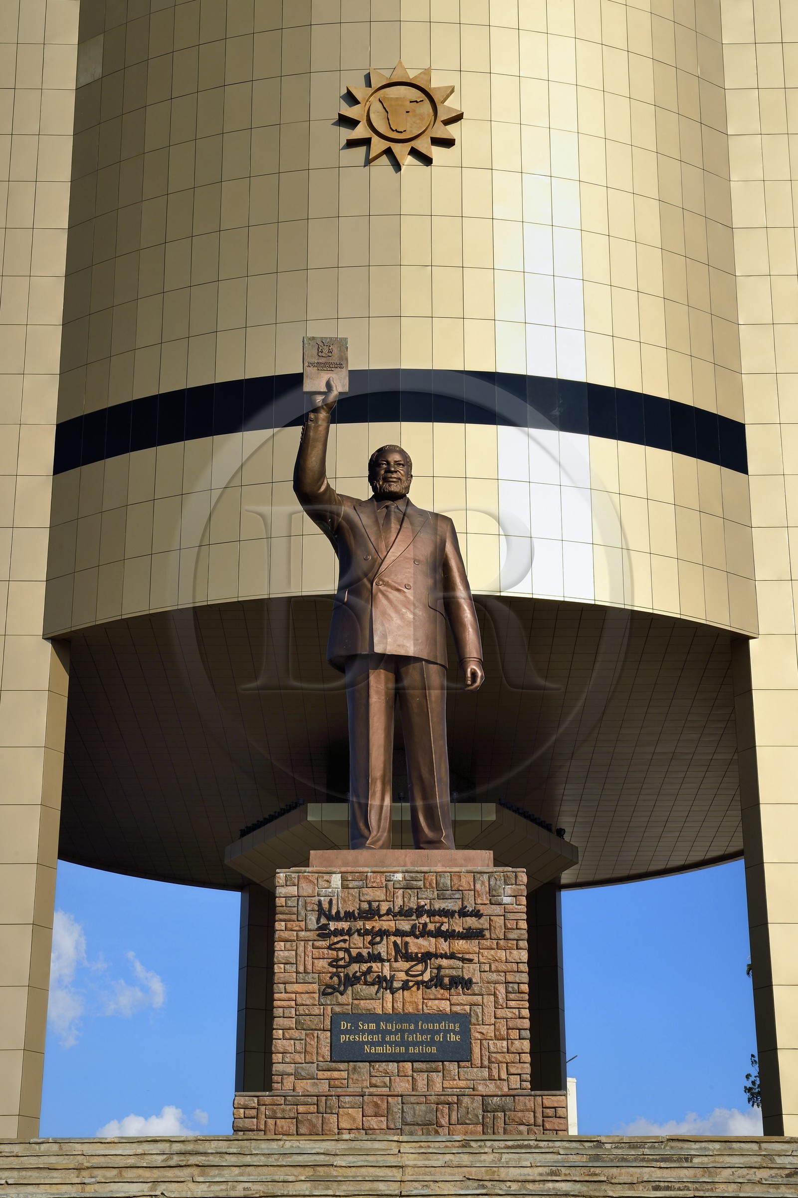 Namibia, Khomas region, Windhoek, Dr Sam Nujoma (founding président of the Namibian nation) in front of the Independence Memorial Museum built by North Korea