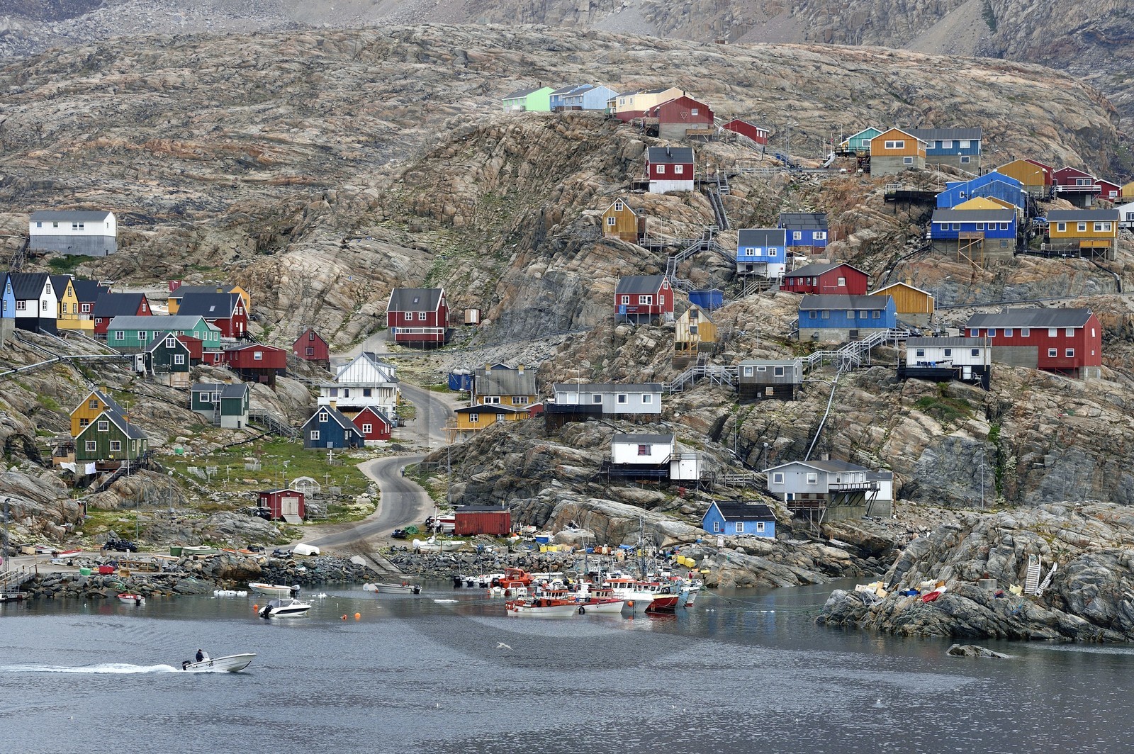 Greenland, west coast, Baffin bay, the town of Uummannaq clinging to the rock