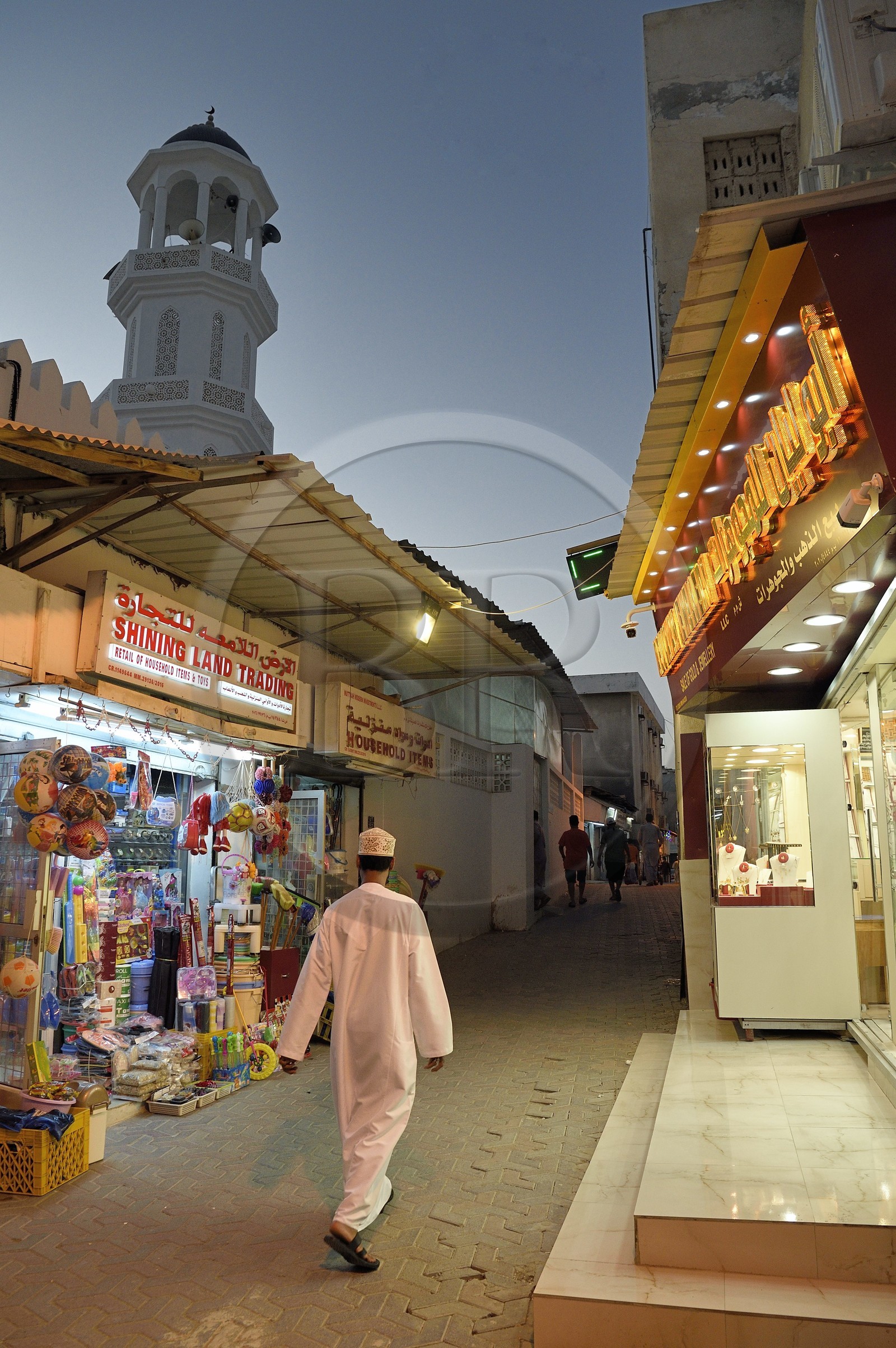 Sultanate of Oman, Muscat, old Muscat, small mosque on the edge of the Muttrah souk