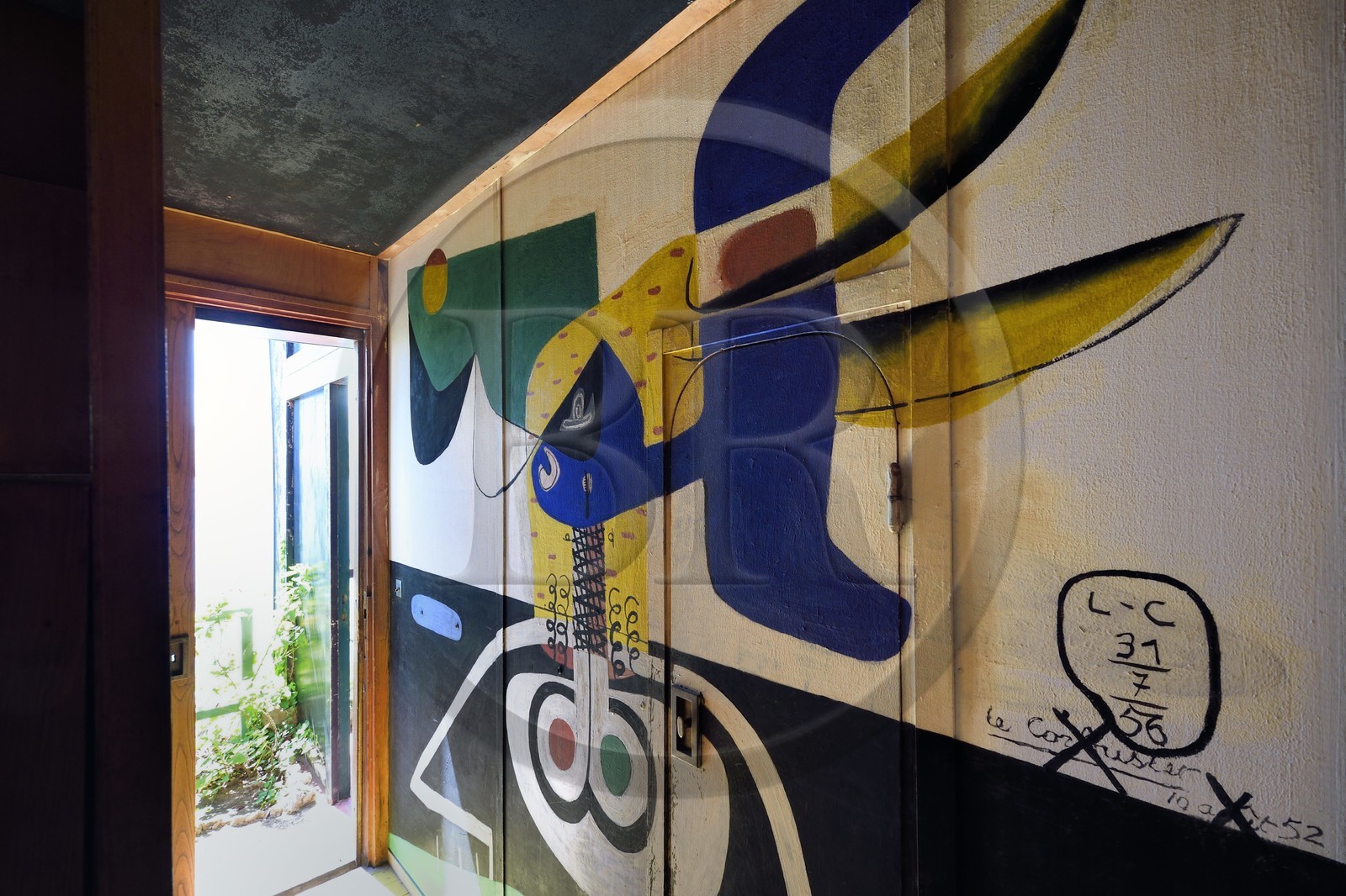 France, Alpes-Maritimes (06), Roquebrune-Cap-Martin, oeuvre architecturale de Le Corbusier, classée Patrimoine Mondial de l'UNESCO, Cap Martin, cabanon Le Corbusier de 1952 (Demande d'autorisation nécessaire avant publication)