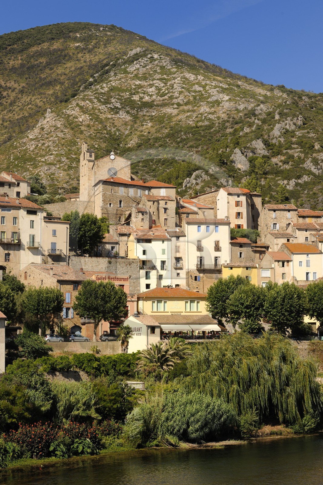 France, Hérault (34), vallée de l' Orb, village de Roquebrun