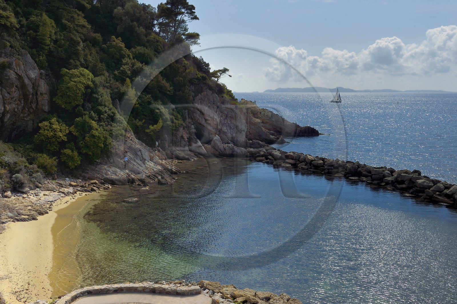 France, Var (83), Bormes les Mimosas, plage du Fort de Brégançon, résidence officielle du président de la République