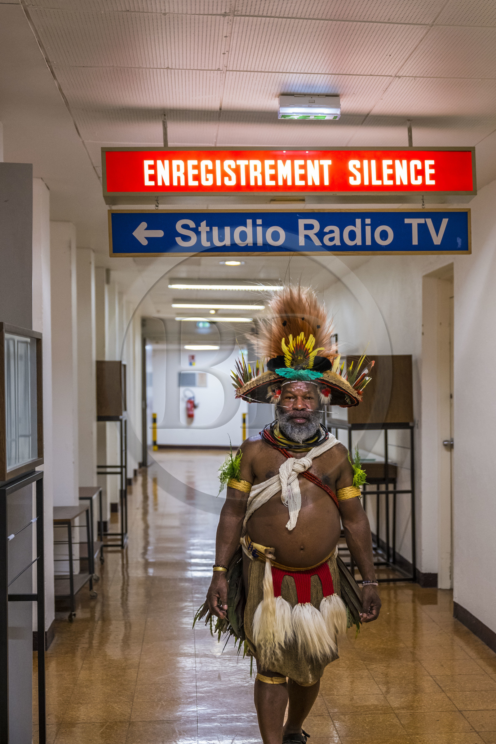 France, Paris (75), siège de l'UNESCO, conférence à l'Université de la Terre du 25 novembre 2022, le chef Papou Mundiya Kepanga