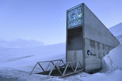 Norvège, Svalbard, Spitzberg, Longyearbyen, la Réserve mondiale de semences du Svalbard (banque de graines du Global Seed Vault) permet une sauvegarde de sécurité pour les collections existantes de banques de gènes