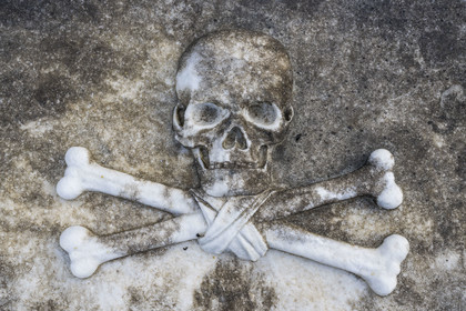 France, Côtes d'Armor (22), Paimpol, cimetière municipal, tombe de la famille Corouge, armateurs devenus flibustiers en période de guerre, à la course entre 1792 et 1815