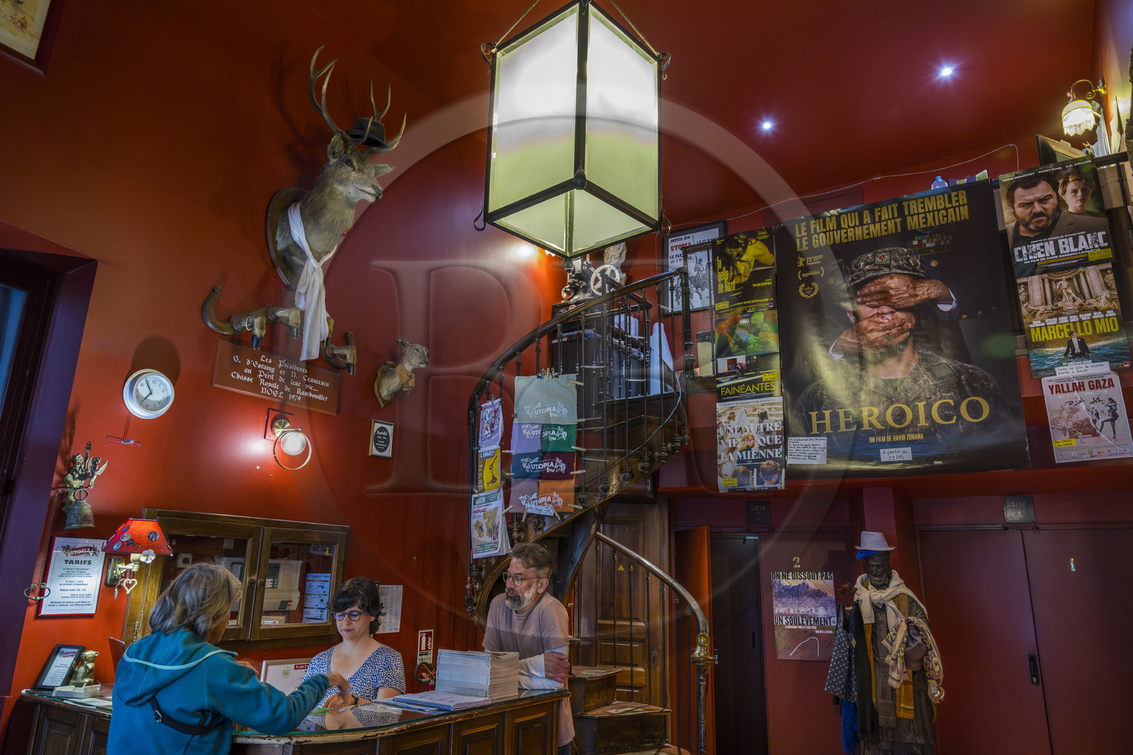 France, Vaucluse (84), Avignon, le restaurant café cinéma d'art et essai Utopia