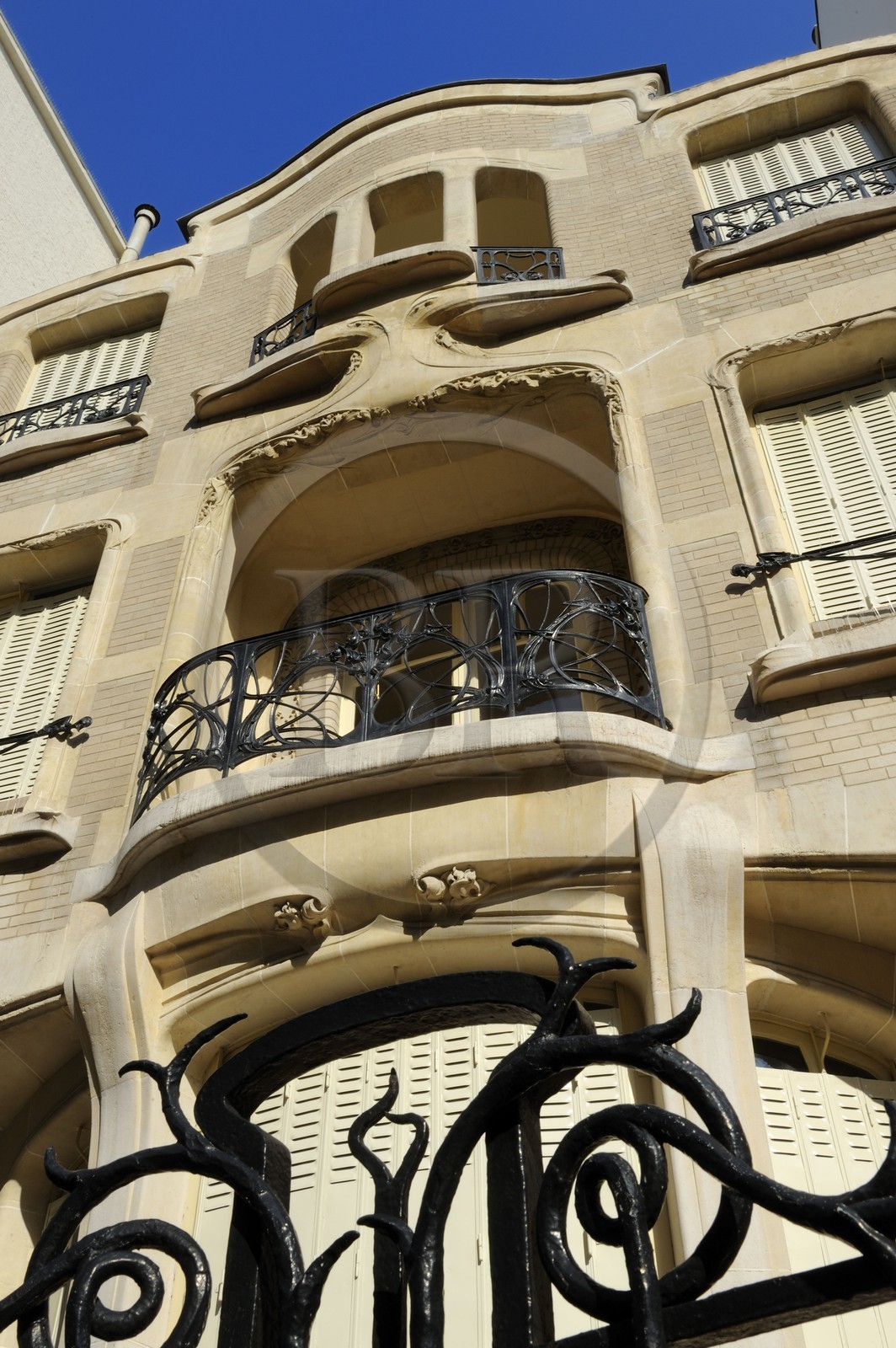 France, Paris, hôtel Mezzara on 60 rue La Fontaine in Art Nouveau style by Hector Guimard