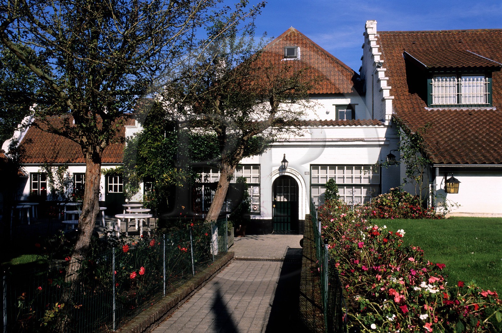 Belgique, Flandre-Occidentale, Saint-Idesbald (Sint-Idesbald) vers Koksijde, musée Paul Delvaux