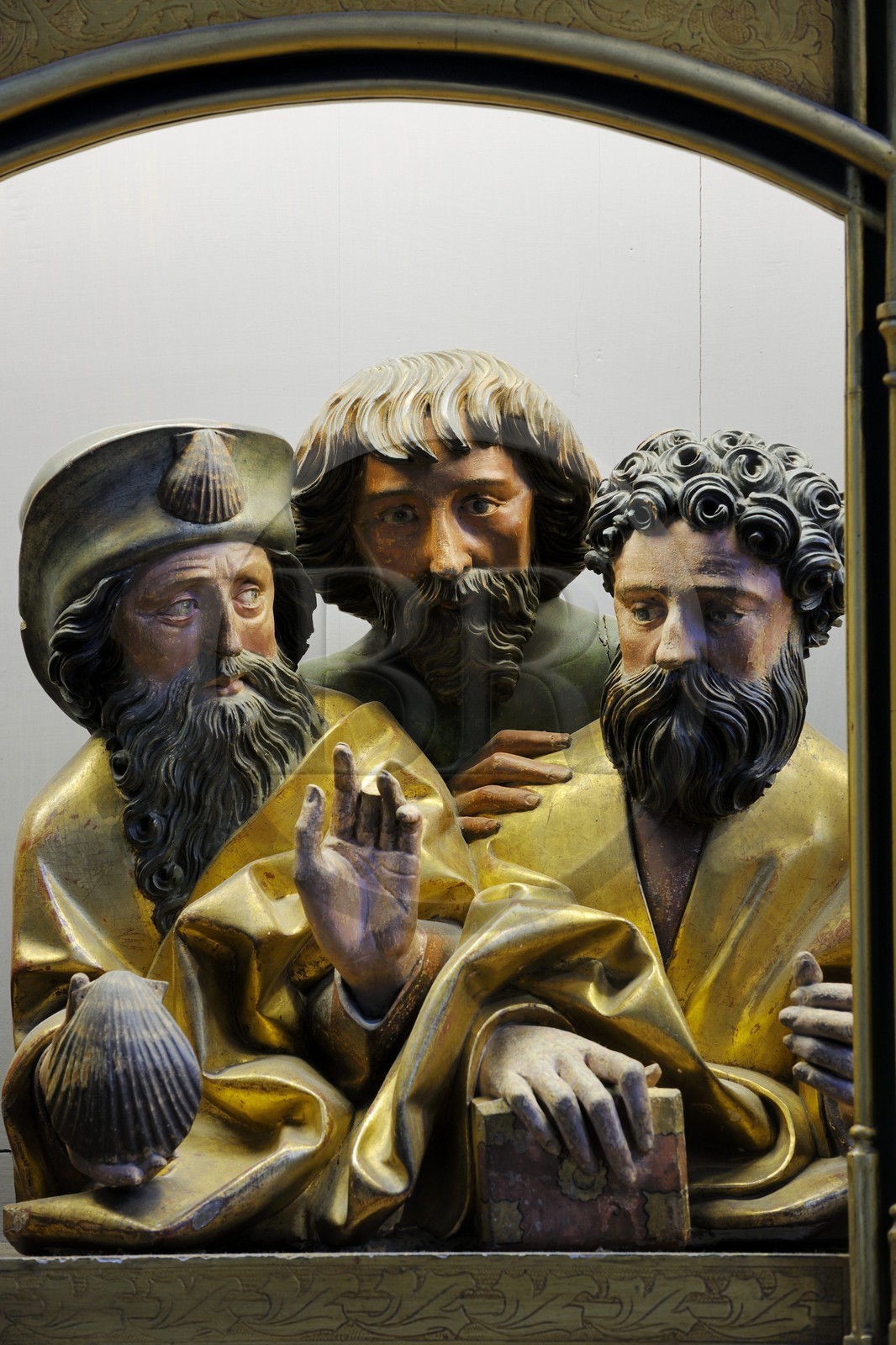 France, Haut-Rhin (68), Colmar, le musée Unterlinden, le retable d'Issenheim attribué à Grünewald, sculptures de Nicolas de Haguenau qui occupent le centre de la caisse