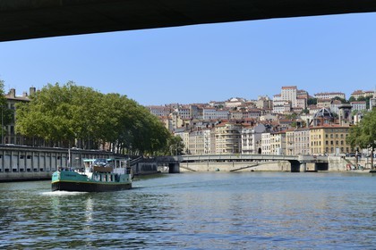 France, Rhône (69), Lyon, site historique classé Patrimoine Mondial de l'UNESCO, les pentes de la colline de la Croix-Rousse et la Saône