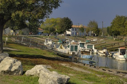 France, Charente-Maritime (17), village Les Monards, le port