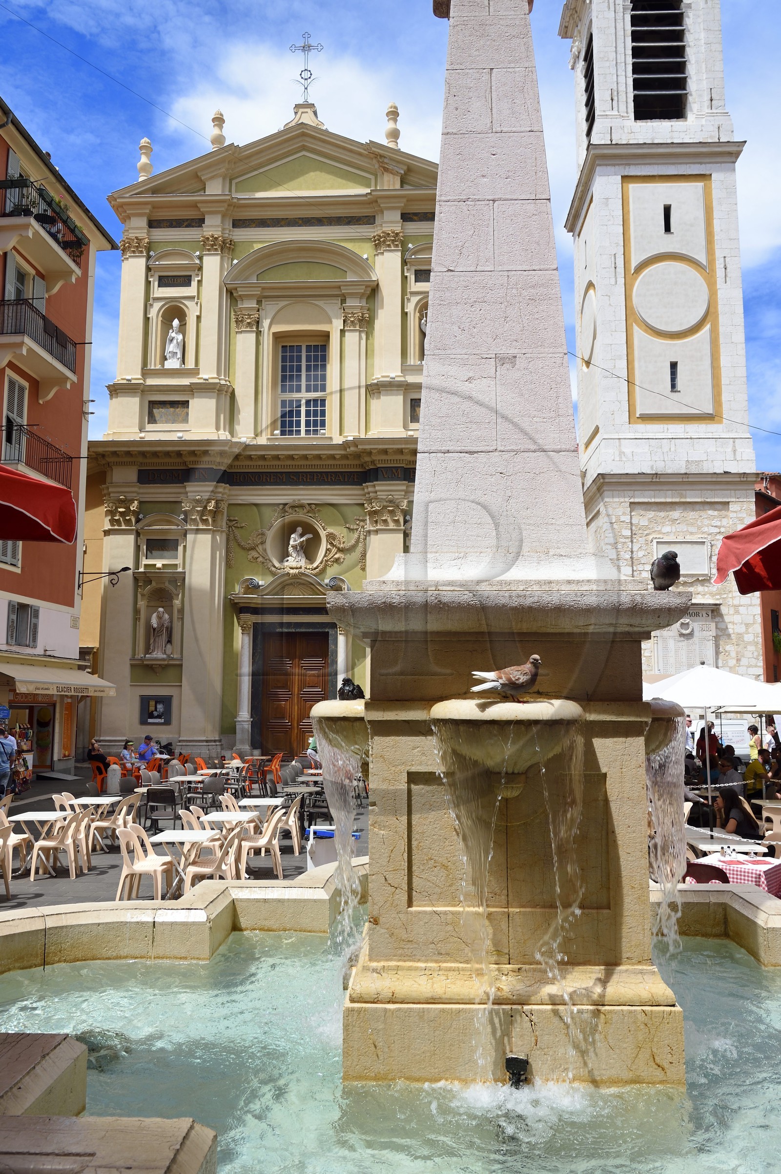 France, Alpes-Maritimes (06), Nice, quartier du Vieux Nice, Cathédrale Sainte-Réparate et la place Rossetti