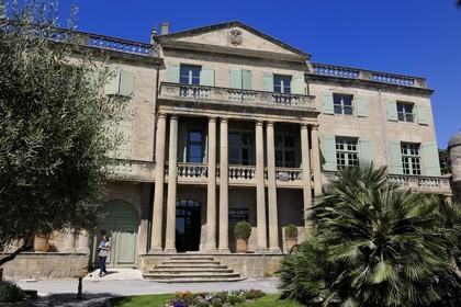 France, Gard (30), Uzès, hôtel particulier place de l'Evêché
