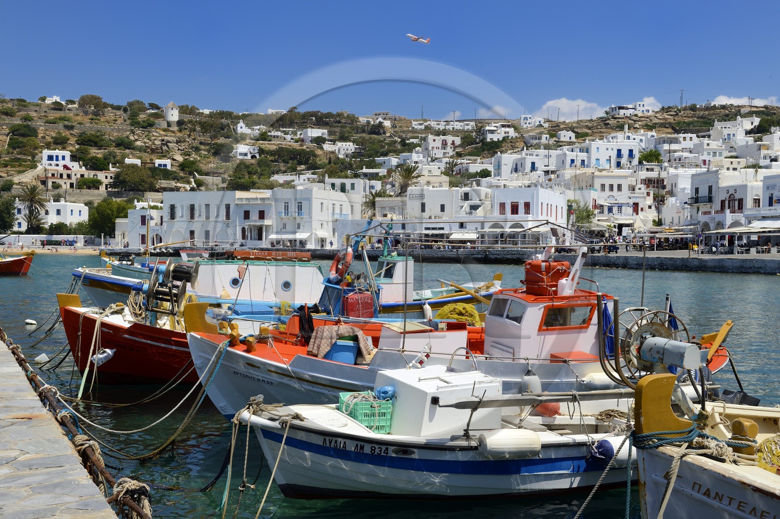 Grèce, Les Cyclades, mer Égée, île de Mykonos, Chora (Mykonos town), le vieux port de pêche