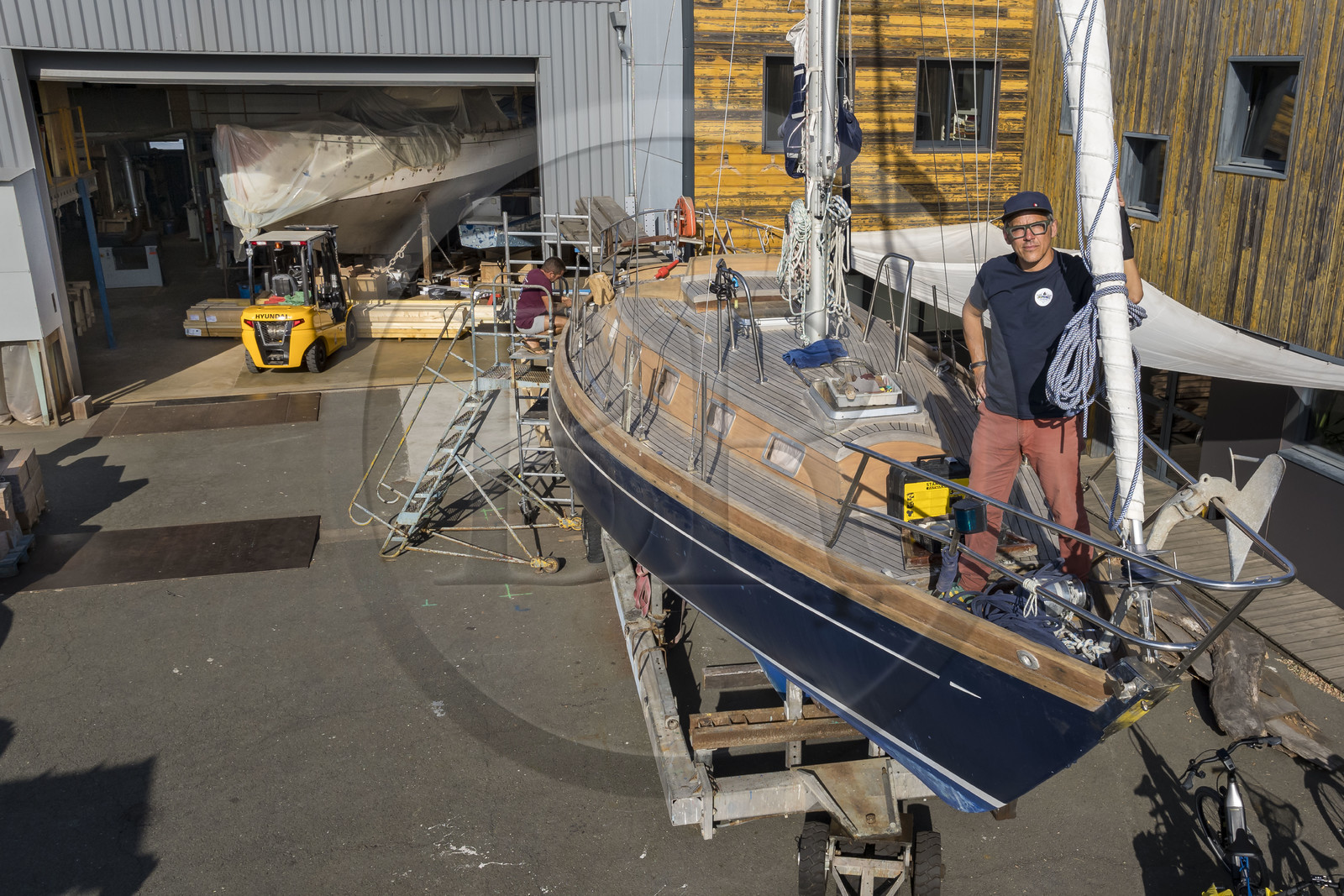 France, Charente Maritime, La Rochelle, Chantier Despierres - Atelier Bois et Océan, specialized in marine framing, maintenance and repair of wooden pleasure boats, it is managed by Nicolas Chanteloup