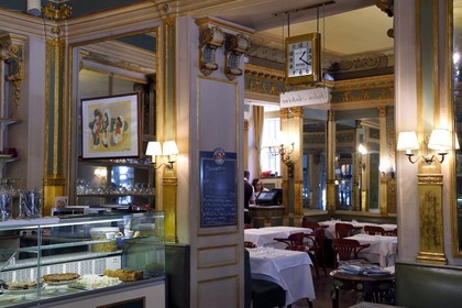 France, Bouches-du-Rhône (13), Aix en Provence, cours Mirabeau, café Les Deux Garçons que fréquenta Paul Cézanne