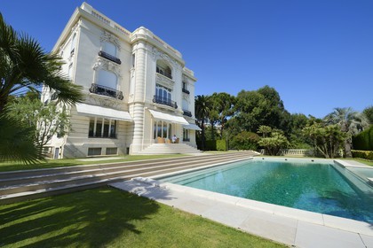 France, Alpes-Maritimes (06), Cannes, la villa La Californie où vécu Pablo Picasso, aujourd'hui renommé le Pavillon de Flore par Marina Picasso