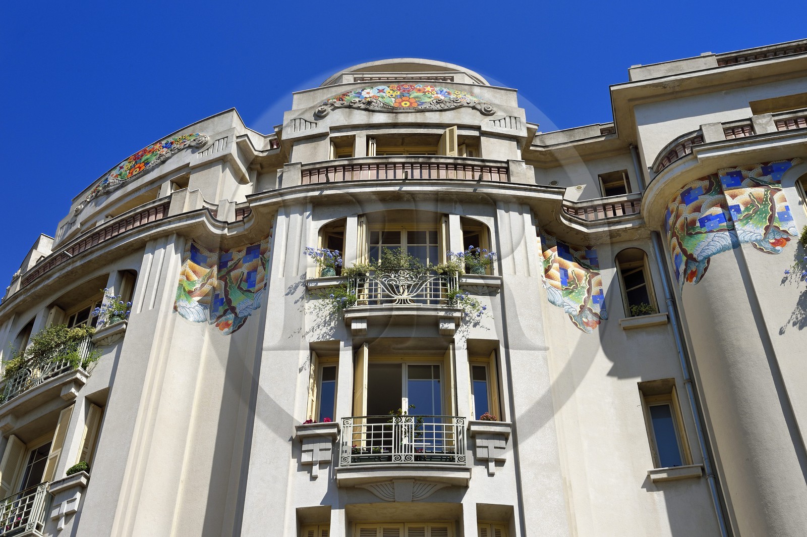 France, Alpes-Maritimes, Nice, Art Deco style building La Rotonde (1929-1930) at 41 Boulevard Gambetta by architect G.Dikansky