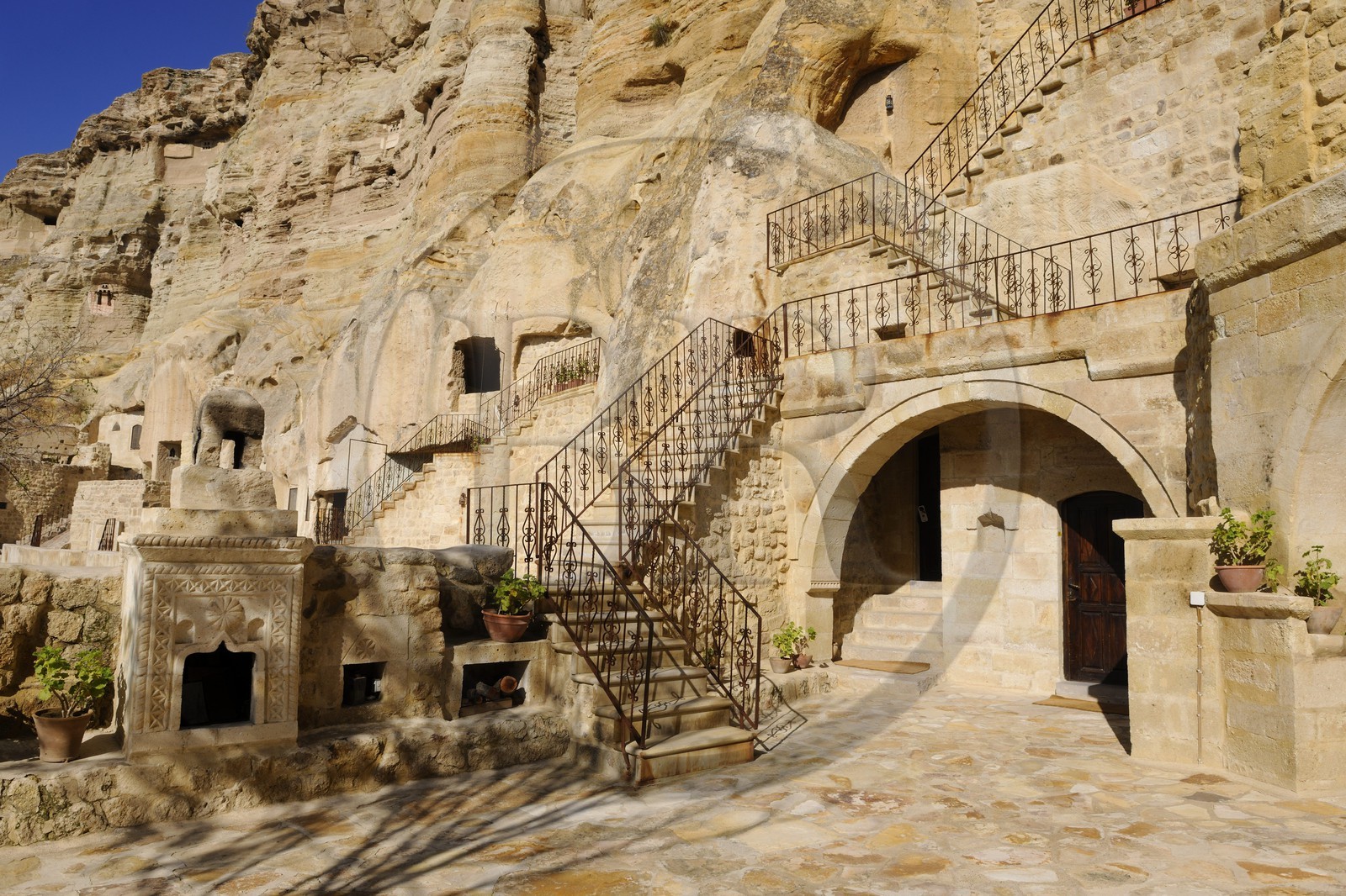 Turquie, Anatolie Centrale, province de Nevsehir, Cappadoce classée Patrimoine Mondial de l'UNESCO, Ürgüp, hôtel de luxe Yunak Evleri dans les anciennes maisons troglodytiques